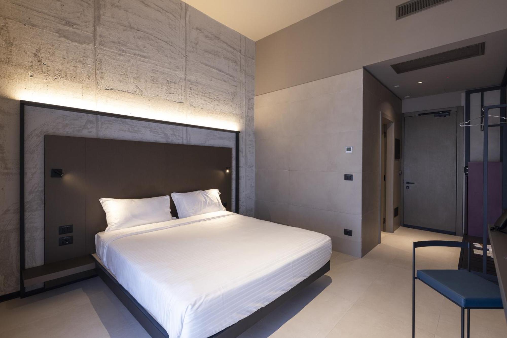 Joy 124 Hotel Milano Luaran gambar